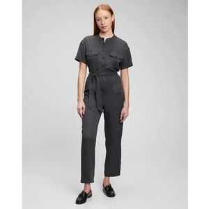 GAP Lenzing Tencel Lyocell
Jumpsuit 0 Petite NWT